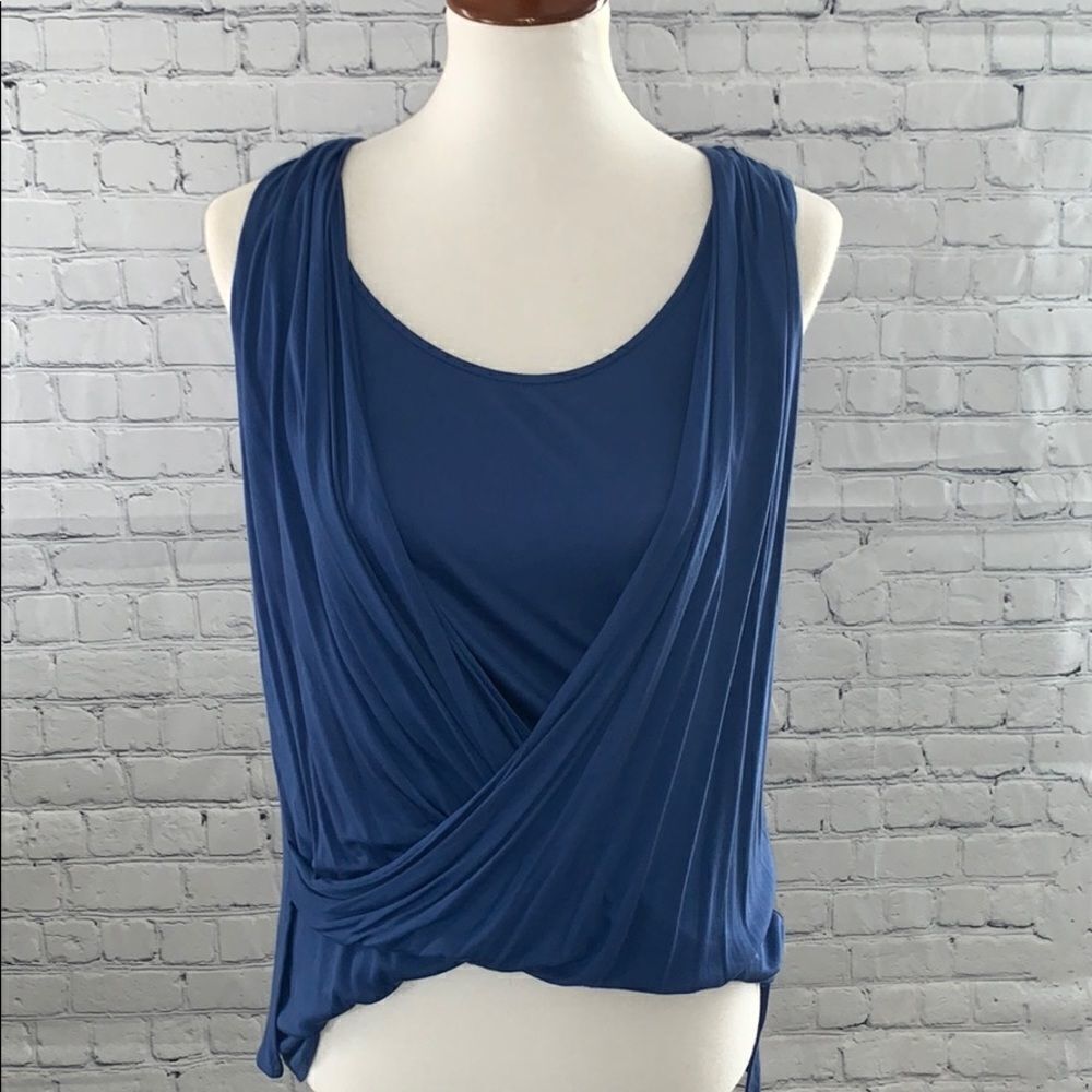 🌺White House Black Market Drape Front Top Sz XS
